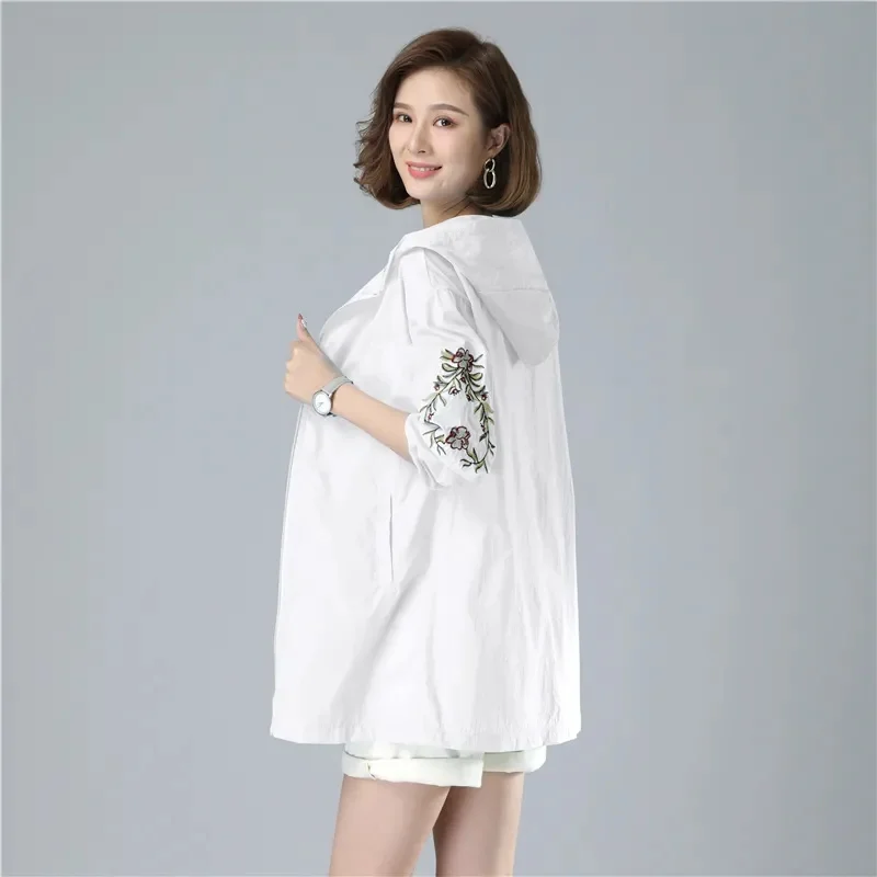Fashion 5XL Embroidered Sunscreen Clothing Women's UV Protection Summer Loose Versatile Mid-Long Windbreaker Mother Thin Coat
Fashion 5XL Embroidered Sunscreen Clothing Women's UV Protection Summer Loose Versatile Mid-Long Windbreaker Mother Thin Coat