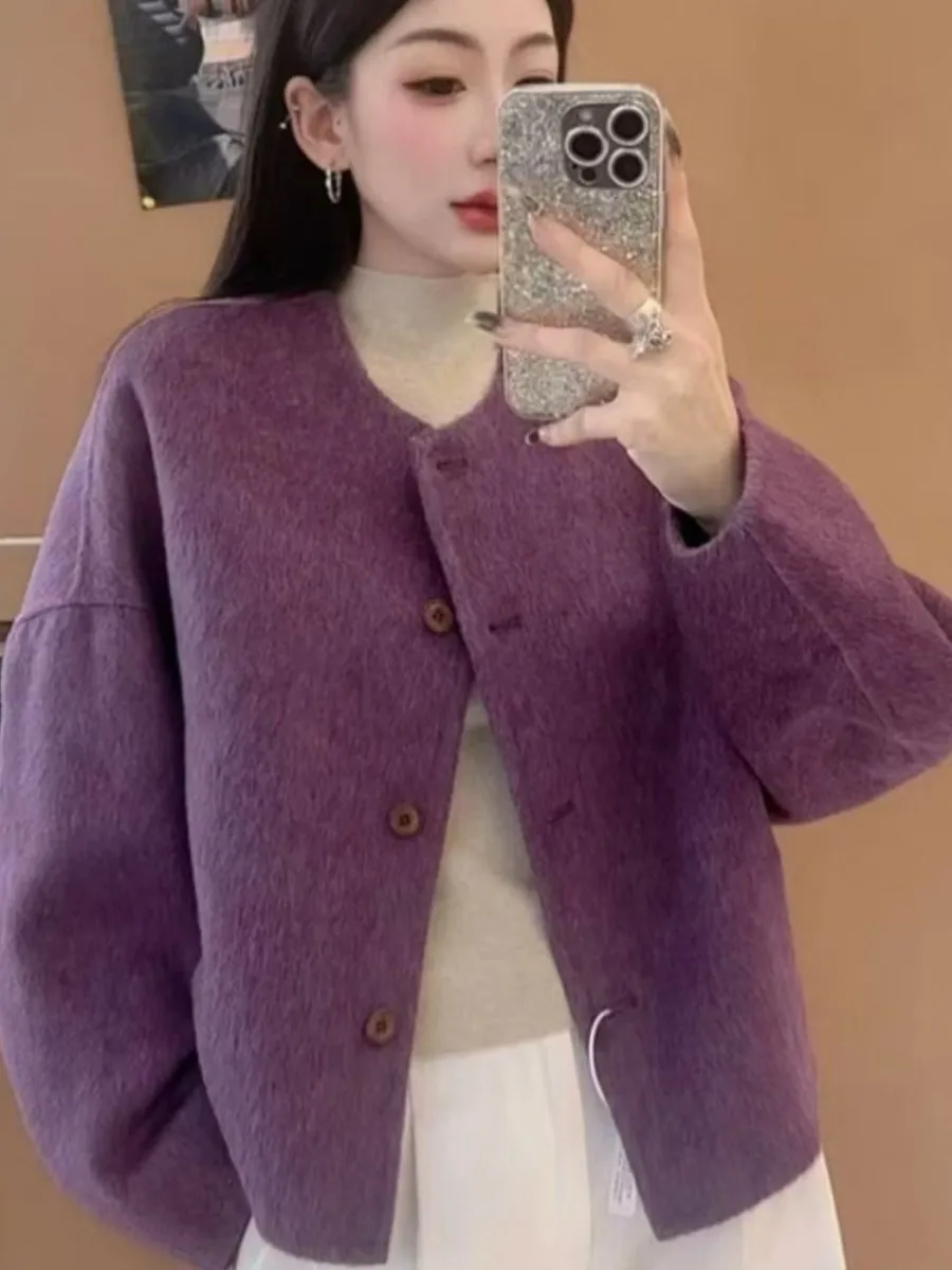 New round Neck Short Autumn Winter Woolen Coat Casual Double-Sided Health Protection Ring Korean Style Small Fragrance Style
New round Neck Short Autumn Winter Woolen Coat Casual Double-Sided Health Protection Ring Korean Style Small Fragrance Style