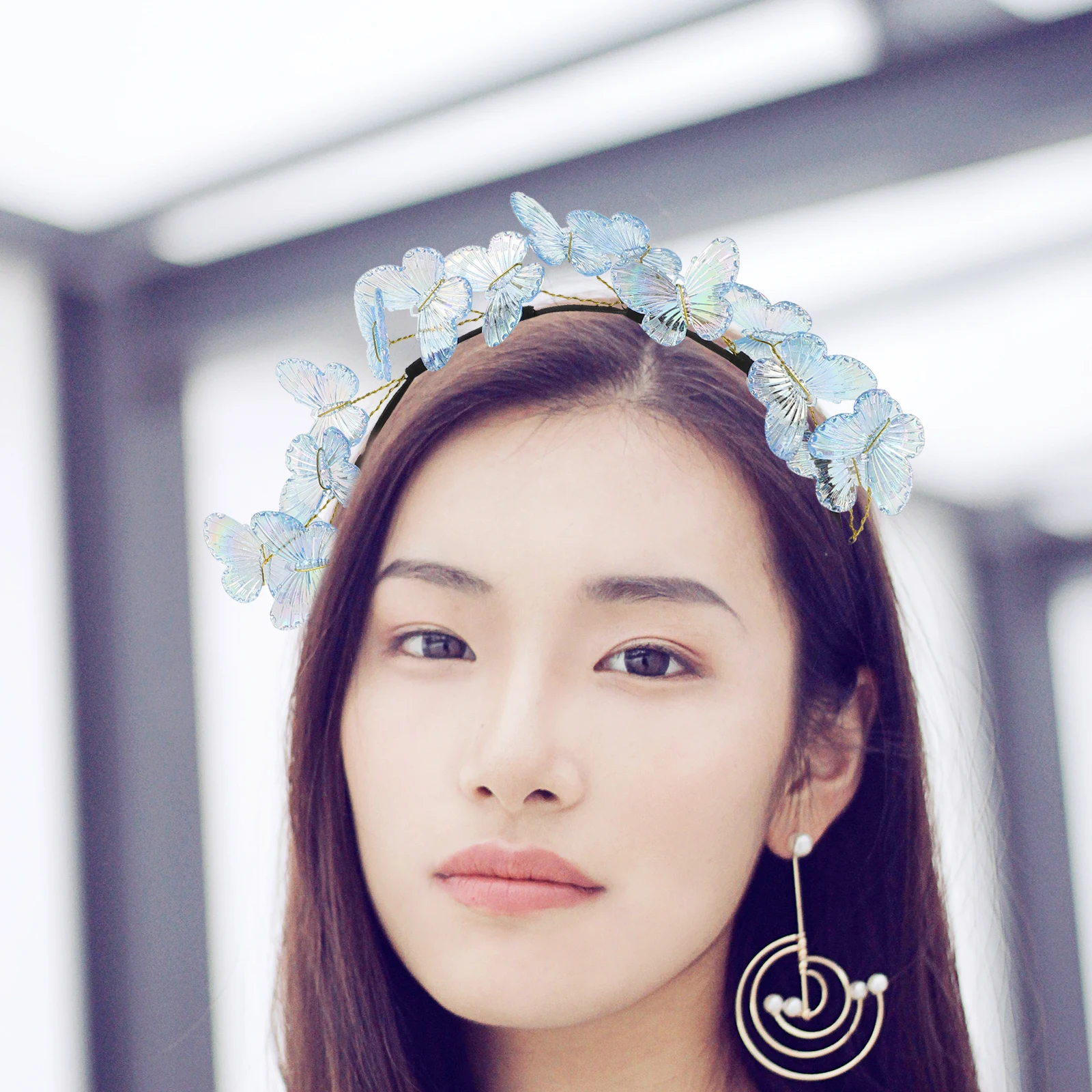 Cute Colored Butterflies Headband For Women Wedding Party Decorative Hairband Lightweight Stylish Hair Accessories Prom Birthday
Cute Colored Butterflies Headband For Women Wedding Party Decorative Hairband Lightweight Stylish Hair Accessories Prom Birthday
