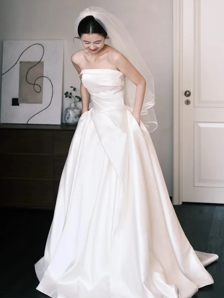 Ele Атласное легкое свадебное платье, простое шикарное длинное юбка на бретельках для входной церемонии, белый цвет для свадьбы и ...
Ele Атласное легкое свадебное платье, простое шикарное длинное юбка на бретельках для входной церемонии, белый цвет для свадьбы и ...