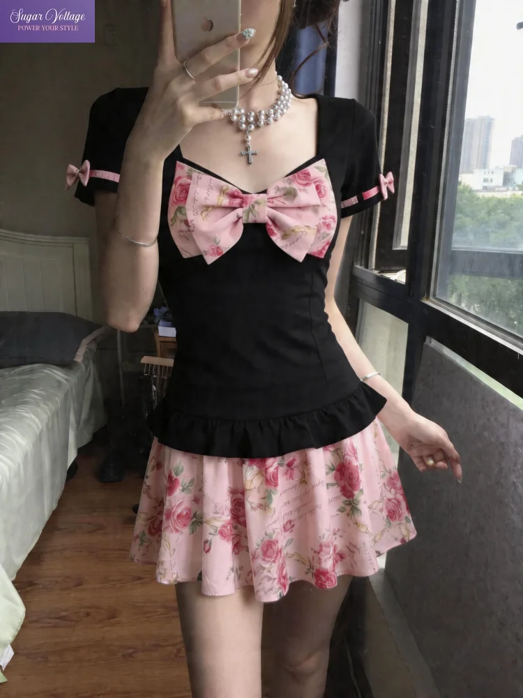 Coquette Vintage 2 Piece Set Women Short Sleeve Square Neck Bow Ruffled Floral Print Mini Skirt Party Outfit
Coquette Vintage 2 Piece Set Women Short Sleeve Square Neck Bow Ruffled Floral Print Mini Skirt Party Outfit