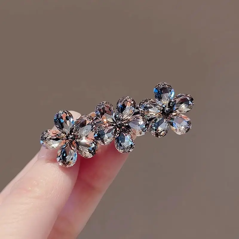 Faionable Crystal Tee-Petal Side Dubill Hair Clip Ele Hair Accories Size Cute Design Korean Sle Alloy
Faionable Crystal Tee-Petal Side Dubill Hair Clip Ele Hair Accories Size Cute Design Korean Sle Alloy