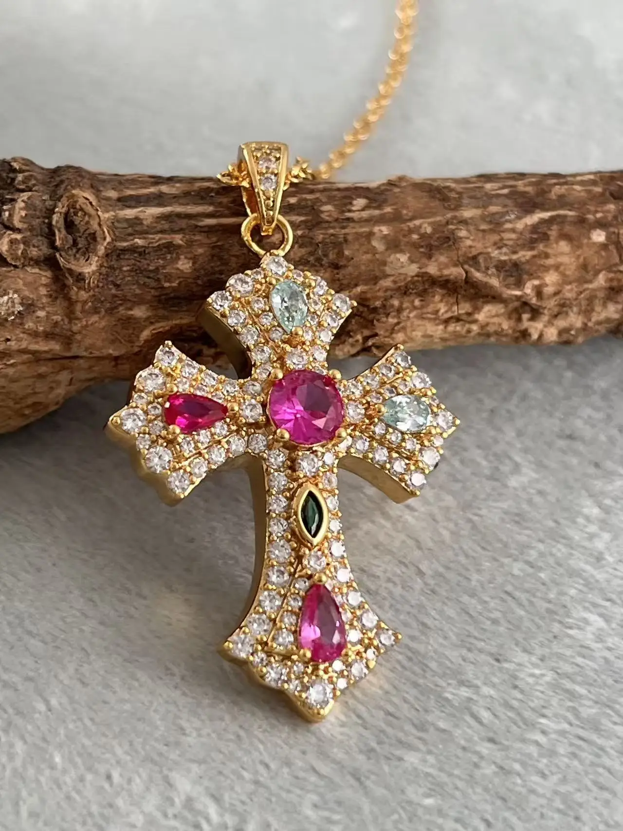 Cross-border New Arrival Hip-Hop Style Colorful Zircon Cross Pendant Necklace Christmas Party Birthday Gift Everyday Jewelry
Cross-border New Arrival Hip-Hop Style Colorful Zircon Cross Pendant Necklace Christmas Party Birthday Gift Everyday Jewelry