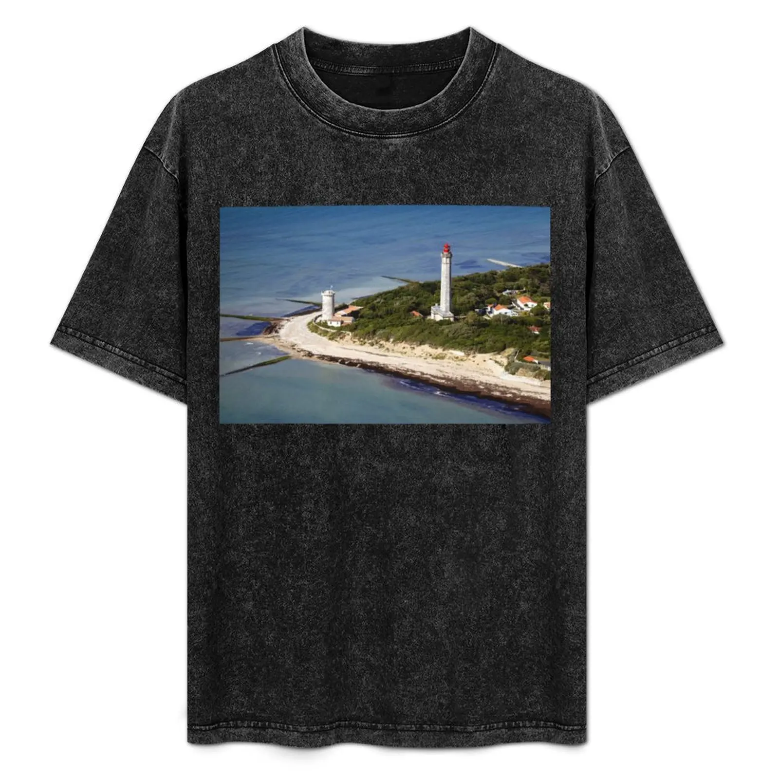 Whale Lighthouse T-Shirt Vintage Style Printed Top
Whale Lighthouse T-Shirt Vintage Style Printed Top