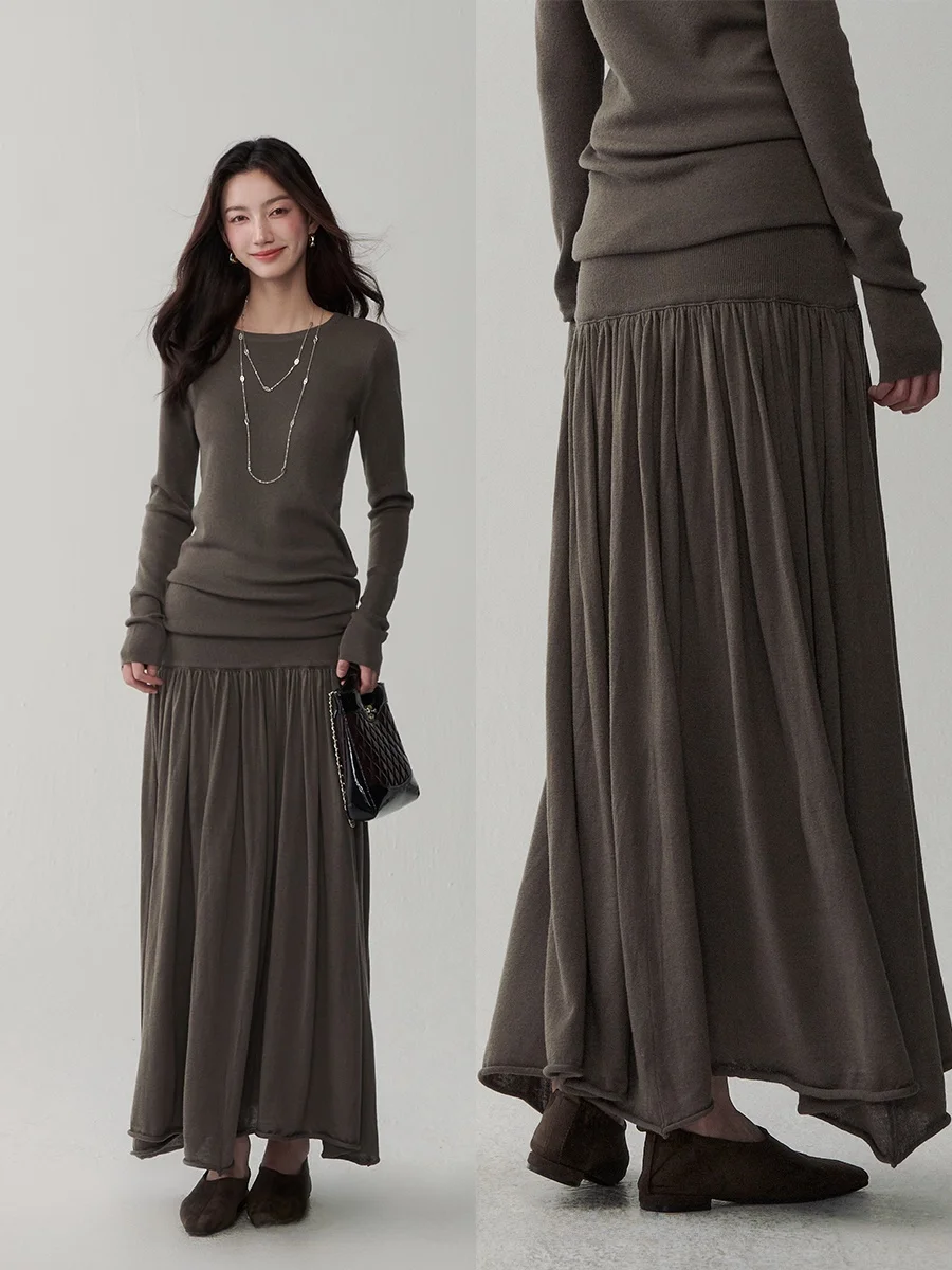 Attia GLOWY Women's Wool Knit Top And Pleated Skirt Set round Ne Long Sve Warm Faion Autumn Winter Outfit
Attia GLOWY Women's Wool Knit Top And Pleated Skirt Set round Ne Long Sve Warm Faion Autumn Winter Outfit