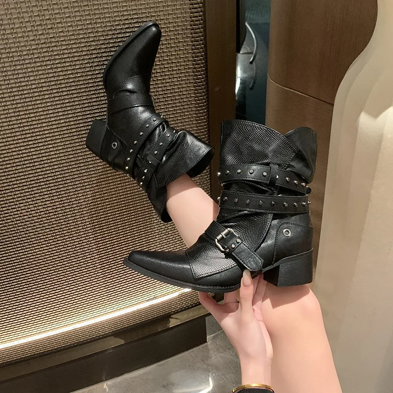 Women's Boots High Quality Punk Rivet Knight Boots Designer Shoes for Women Fashion Ankle Boots Motorcycle Boot Zapatos De Mujer
Women's Boots High Quality Punk Rivet Knight Boots Designer Shoes for Women Fashion Ankle Boots Motorcycle Boot Zapatos De Mujer