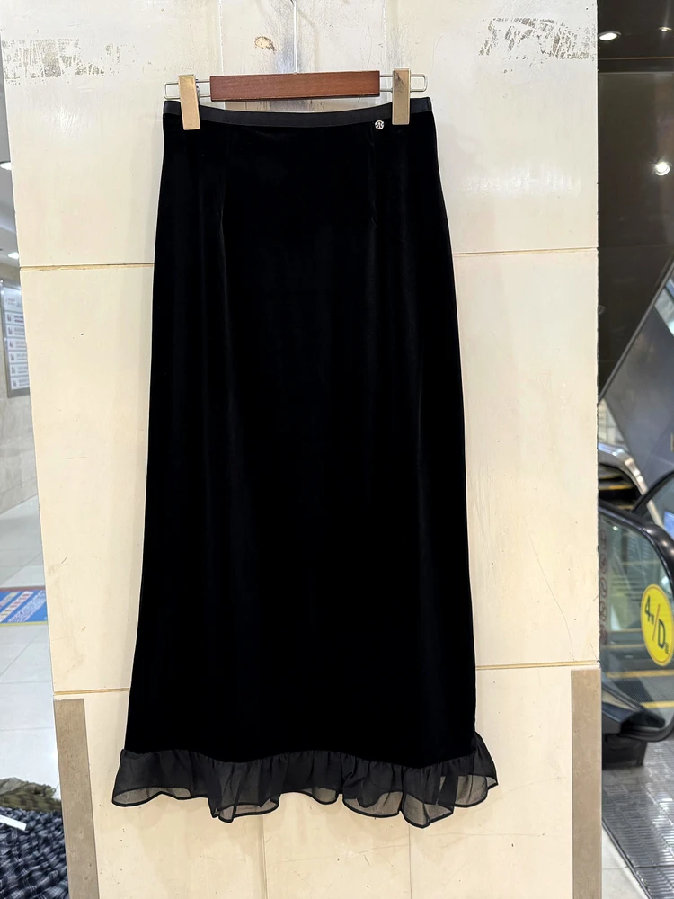 Aneli 835007 Юбка-миди с высокой талией и бархатным шифоновым подолом, деревянная отделка ушей, осенняя женская длина с разрезом...
Aneli 835007 Юбка-миди с высокой талией и бархатным шифоновым подолом, деревянная отделка ушей, осенняя женская длина с разрезом...