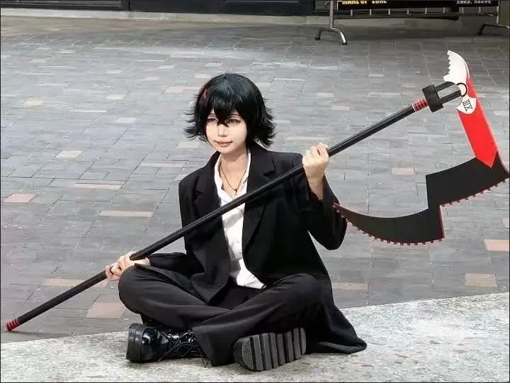 Cos 170cm Anime Tokyo Ghoul JUZO SUZUYA / REI Big Black Sickle Weapons Cosplay show Props Halloween Costume Party Carnival Event
Cos 170cm Anime Tokyo Ghoul JUZO SUZUYA / REI Big Black Sickle Weapons Cosplay show Props Halloween Costume Party Carnival Event