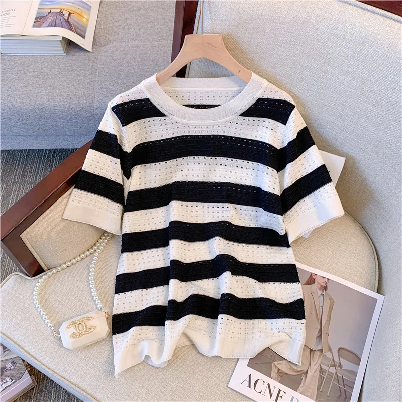 Oversized Striped Gothic Sweaters Women Ripped Holes Loose Knitted Pullover Frayed Fairy Grunge Jumpers Emo Streetwear Lolita
Oversized Striped Gothic Sweaters Women Ripped Holes Loose Knitted Pullover Frayed Fairy Grunge Jumpers Emo Streetwear Lolita