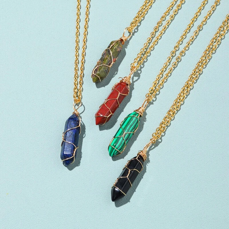 Natural Crystal Double-pointed Bullet Necklace Men's and Women's Sweater
Natural Crystal Double-pointed Bullet Necklace Men's and Women's Sweater