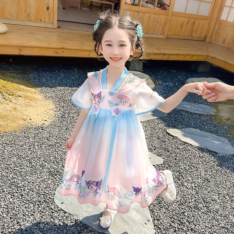 Платье для девочек Sanrioed My Melody, летнее платье Sanrios Kuromi Hanfu, китайская детская одежда в старинном стиле, платье принцессы с коротким рукавом, подарок
Платье для девочек Sanrioed My Melody, летнее платье Sanrios Kuromi Hanfu, китайская детская одежда в старинном стиле, платье принцессы с коротким рукавом, подарок