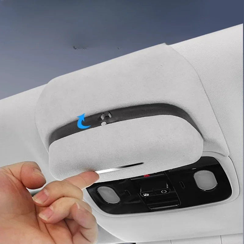 For Leapmotor C11 Car Glasses Case Roof Sunglasses Storage Clip Car Interior Supplies Modified Accessories Artifact Tools Auto
For Leapmotor C11 Car Glasses Case Roof Sunglasses Storage Clip Car Interior Supplies Modified Accessories Artifact Tools Auto
