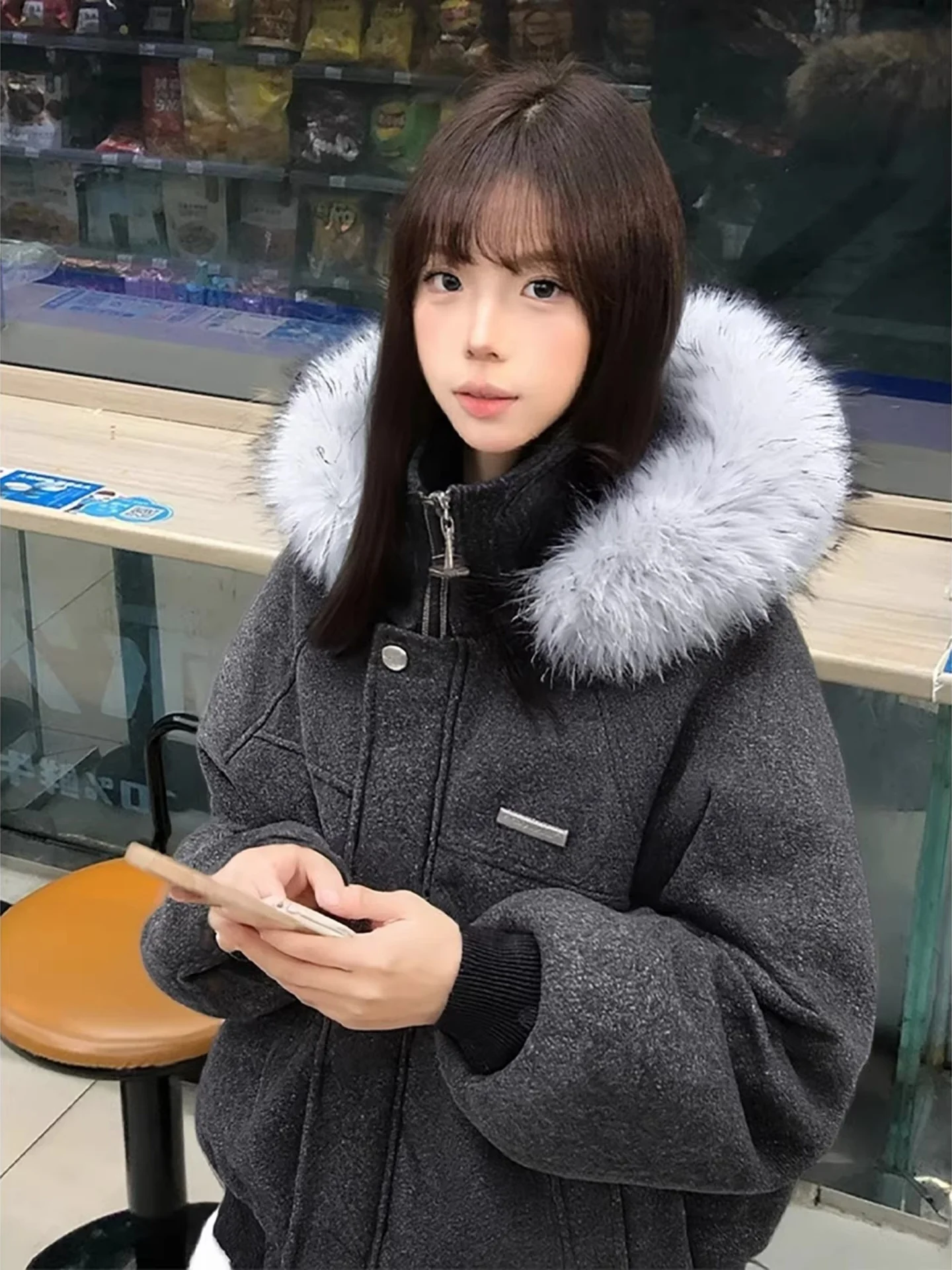 Deep ey Hooded Men's Cotton Jaet Winter ort Woolen Coat Thi Warm Fur Collar Casual Loose Fit Polyester Fiber Fill
Deep ey Hooded Men's Cotton Jaet Winter ort Woolen Coat Thi Warm Fur Collar Casual Loose Fit Polyester Fiber Fill