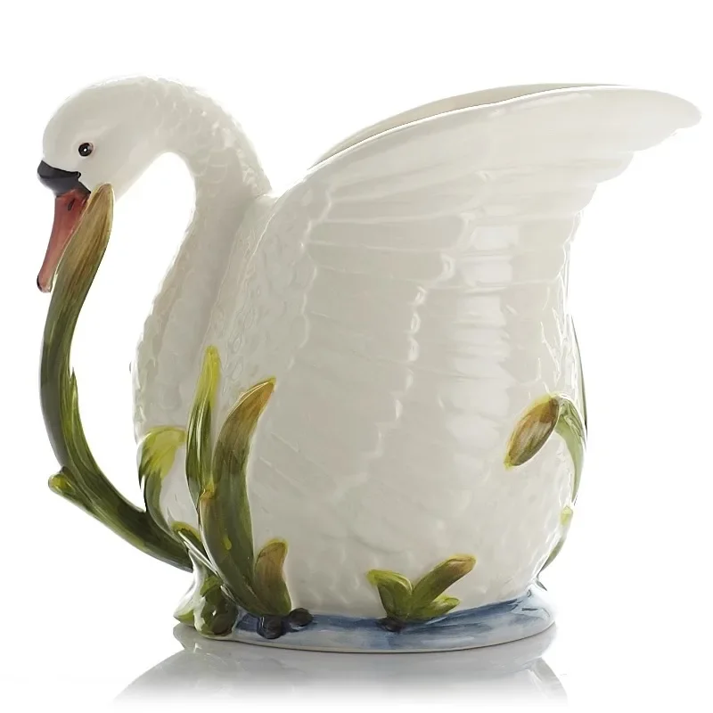 Ceramic ornaments pastoral European flowers butterfly vase simple flower arrangement water tank living room desktop home swan mo
Ceramic ornaments pastoral European flowers butterfly vase simple flower arrangement water tank living room desktop home swan mo