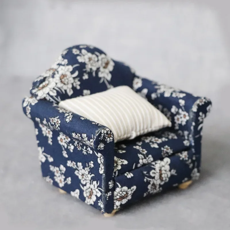 New Mini Floral Print Sofa Guinea Pig Sofa Bed Small Animal Cage Mini Sofa Hamster Rat Sleeping Bed Hamster House Hedgehog
New Mini Floral Print Sofa Guinea Pig Sofa Bed Small Animal Cage Mini Sofa Hamster Rat Sleeping Bed Hamster House Hedgehog
