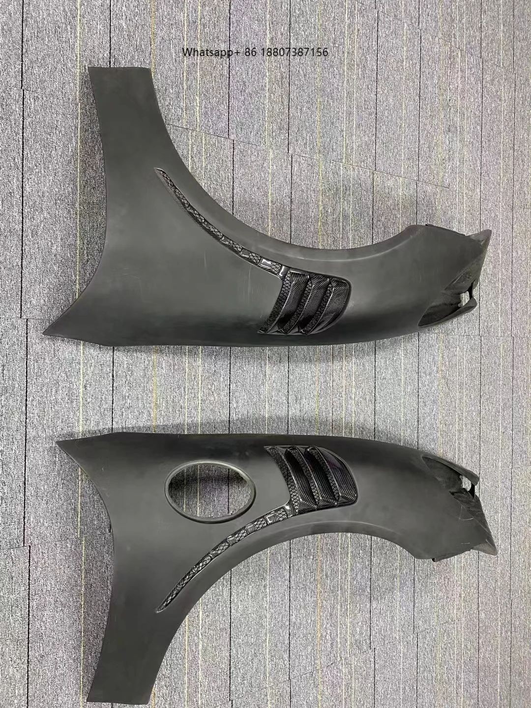 Factory Price RS Style Carbon Fiber Side Fender forporsche Cayman 981 Front Fender Perfect Fitment
Factory Price RS Style Carbon Fiber Side Fender forporsche Cayman 981 Front Fender Perfect Fitment