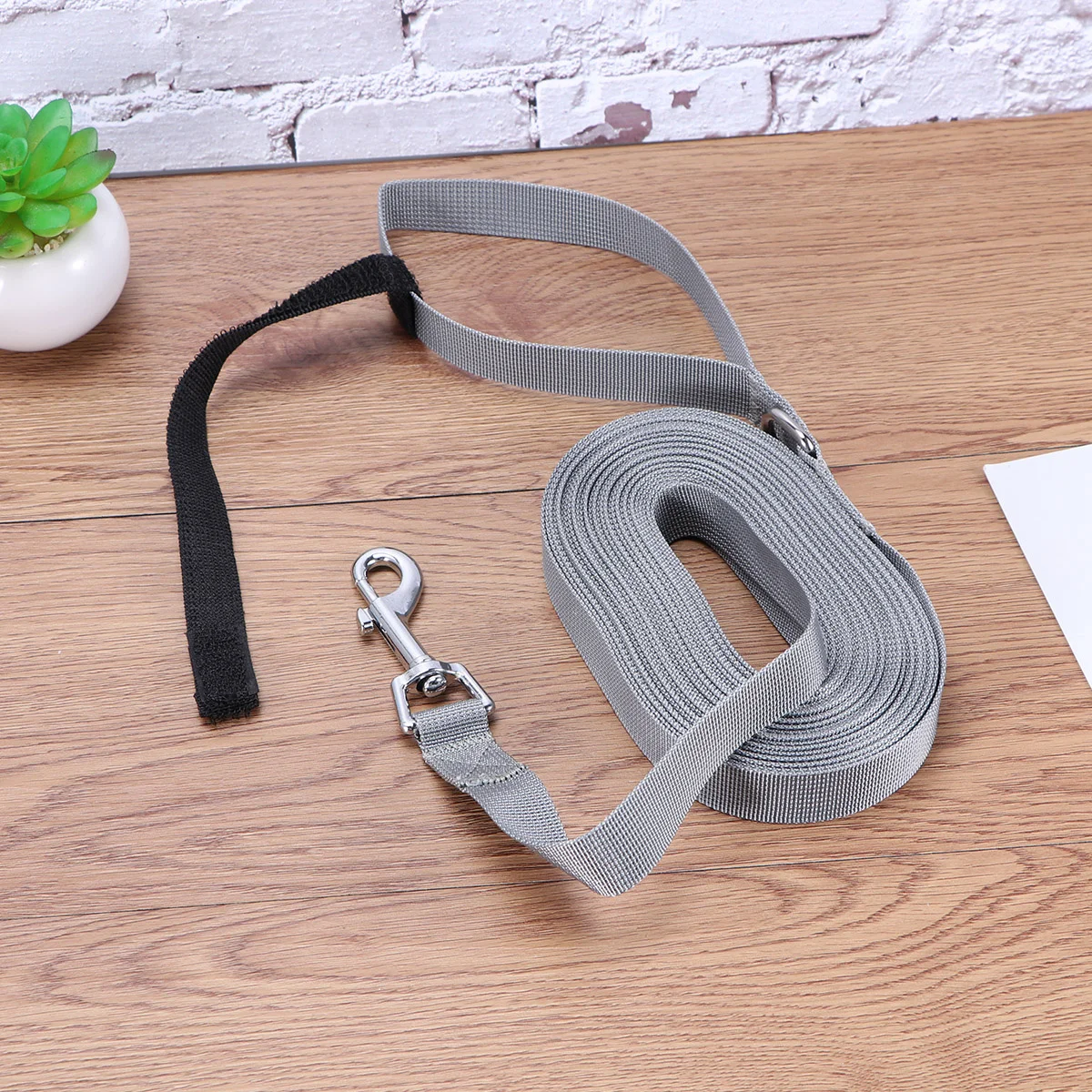 Pet Nylon Tracking Leash Durable Dog Pull Rope Grey Size L Training Controlling Strap Outdoor Dog Supplies Pet Leash 
Pet Nylon Tracking Leash Durable Dog Pull Rope Grey Size L Training Controlling Strap Outdoor Dog Supplies Pet Leash