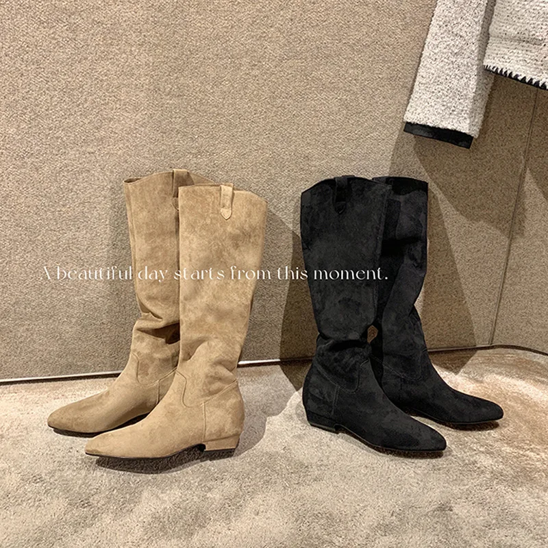 2025Autumn and Winter New Shibuya Boots~VPointed Toe Suede Chunky Heel High Tube Riding Boots for Women Western Style Slim Boots
2025Autumn and Winter New Shibuya Boots~VPointed Toe Suede Chunky Heel High Tube Riding Boots for Women Western Style Slim Boots