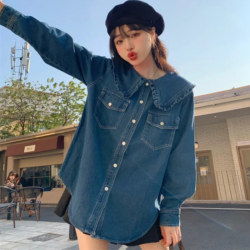 Denim Shirts for Women Blouse Washed Outerwear 2025 Pockets Peter Pan Collar Single Breasted Streetwear Female Overshirt Tops
Denim Shirts for Women Blouse Washed Outerwear 2025 Pockets Peter Pan Collar Single Breasted Streetwear Female Overshirt Tops