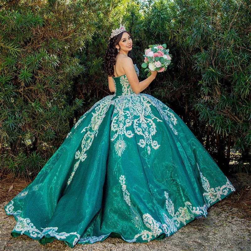 Green Sexy Strapless Shiny Off the Shoulder Quinceanera Dresses Appliqued Ball Gowns Prom Dresses Lace-up Sweet 16 Party Gowns
Green Sexy Strapless Shiny Off the Shoulder Quinceanera Dresses Appliqued Ball Gowns Prom Dresses Lace-up Sweet 16 Party Gowns