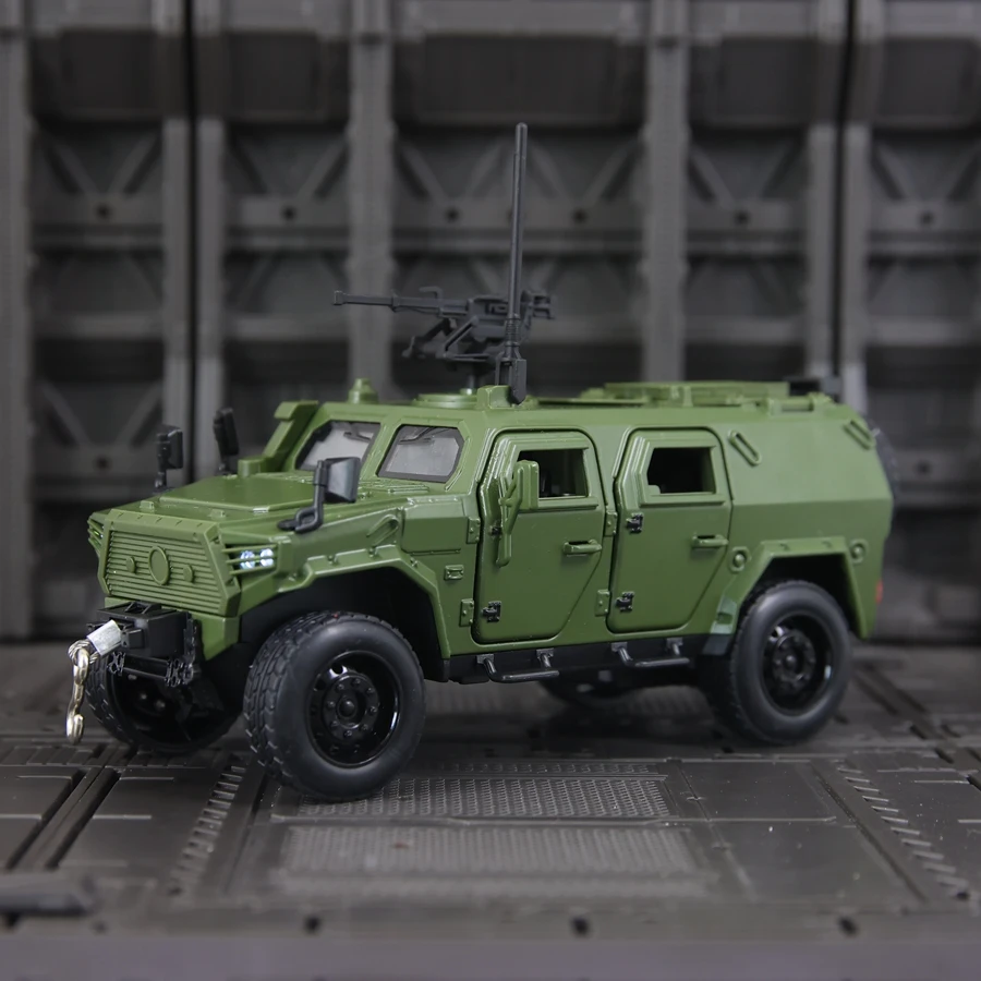 1:32 Имитация сплава Модель внедорожника Военная бронеавтомобиль Маятник Мощность возврата Звук и световые двери Можно открыть
1:32 Имитация сплава Модель внедорожника Военная бронеавтомобиль Маятник Мощность возврата Звук и световые двери Можно открыть