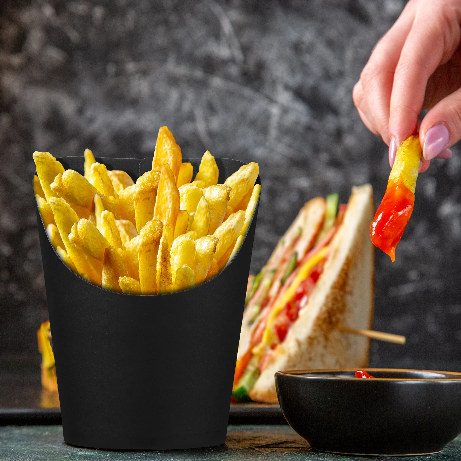100 pcs Black Slanted French Fry Cups Disposable Snack Boxes 14oz Large Capacity Party Food Holder Paper Cake Tools Dessert
100 pcs Black Slanted French Fry Cups Disposable Snack Boxes 14oz Large Capacity Party Food Holder Paper Cake Tools Dessert