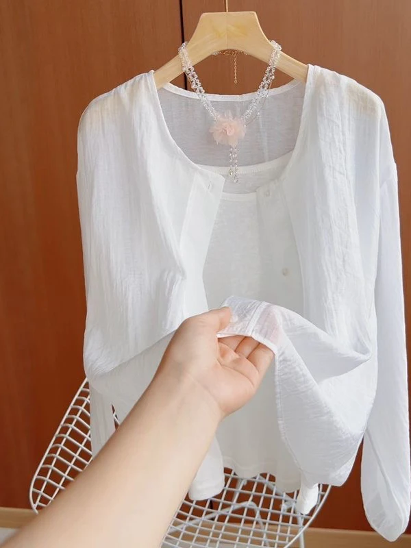 White round Neck Long Sleeve Lightweight Breathable Women's Summer Sun Protection Shirt Outerwear Cardigan Top Lace Snowflake...
White round Neck Long Sleeve Lightweight Breathable Women's Summer Sun Protection Shirt Outerwear Cardigan Top Lace Snowflake...