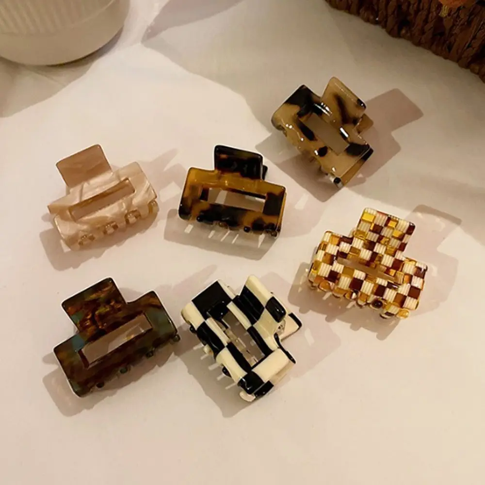 Fashion Small Elegant Japanese Temperament Chessboard Korean Style Hair Clip Small Hair Claw Headwear Female Hairpin
Fashion Small Elegant Japanese Temperament Chessboard Korean Style Hair Clip Small Hair Claw Headwear Female Hairpin