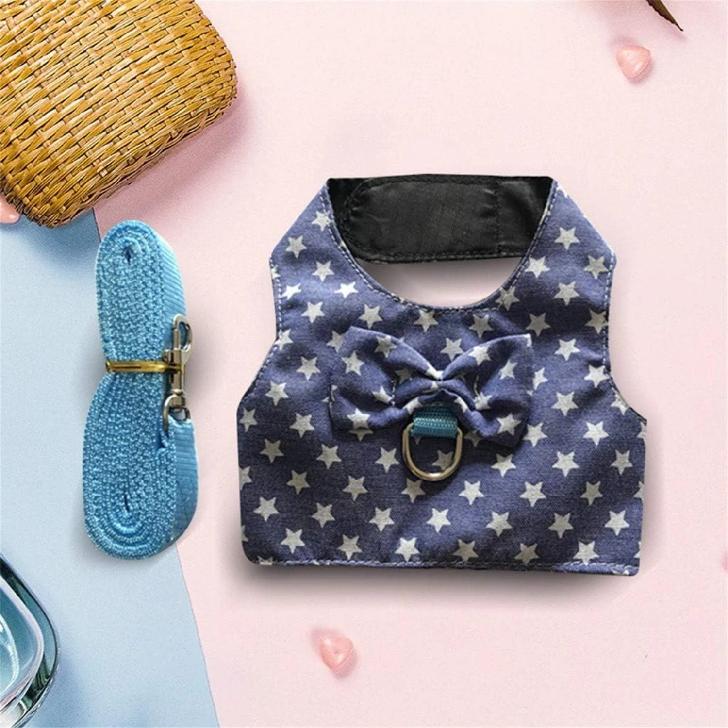 Elevate your pet's style game with this chic, sophisticated, and durable harness leash collar set. Make a statement while keepin
Elevate your pet's style game with this chic, sophisticated, and durable harness leash collar set. Make a statement while keepin