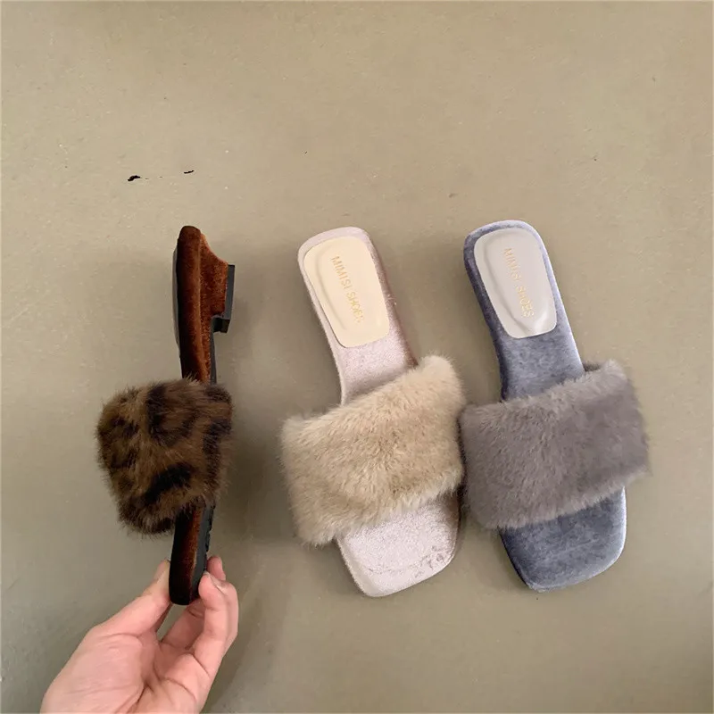 Bailamos модные меховые женские шлепанцы на плоской подошве, меховые тапочки, женская повседневная уличная домашняя обувь на плоской подошве, женские тапочки, сандалии
Bailamos модные меховые женские шлепанцы на плоской подошве, меховые тапочки, женская повседневная уличная домашняя обувь на плоской подошве, женские тапочки, сандалии