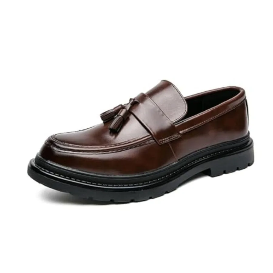 Men's Leather Tassel Platform Slip on Loafers Luxury Round Toe Lug Sole Non-Slip Dress Shoes Casual Low Block Heel Business Wor
Men's Leather Tassel Platform Slip on Loafers Luxury Round Toe Lug Sole Non-Slip Dress Shoes Casual Low Block Heel Business Wor