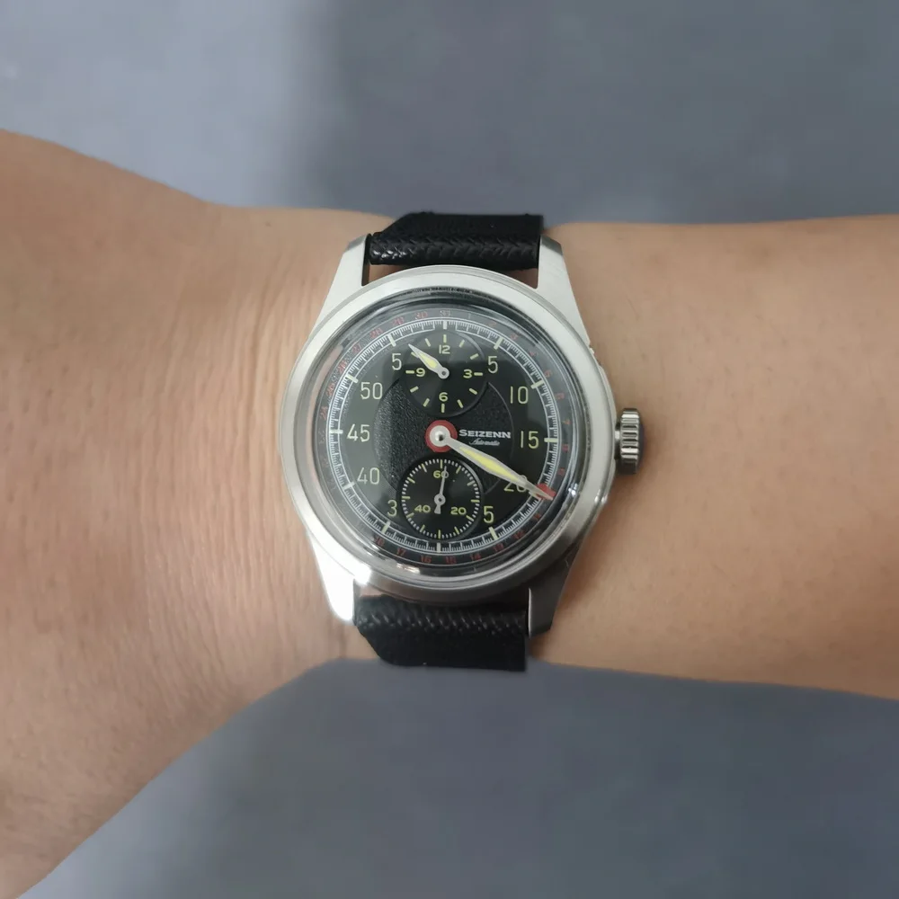 Мужские часы MERKUR Pilot, 38 мм, механические, с ручным заводом, водонепроницаемые до 50 м, стекло KM, маленький циферблат для часов и секунд.
Мужские часы MERKUR Pilot, 38 мм, механические, с ручным заводом, водонепроницаемые до 50 м, стекло KM, маленький циферблат для часов и секунд.