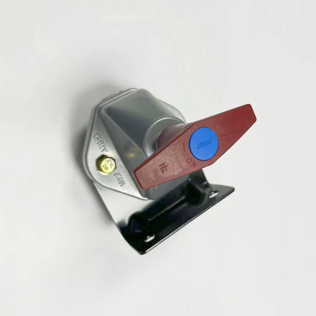 Аксессуары для грузовиков и автобусов, главный выключатель питания ретардера, выключатель питания с черным кронштейном JK451
Аксессуары для грузовиков и автобусов, главный выключатель питания ретардера, выключатель питания с черным кронштейном JK451