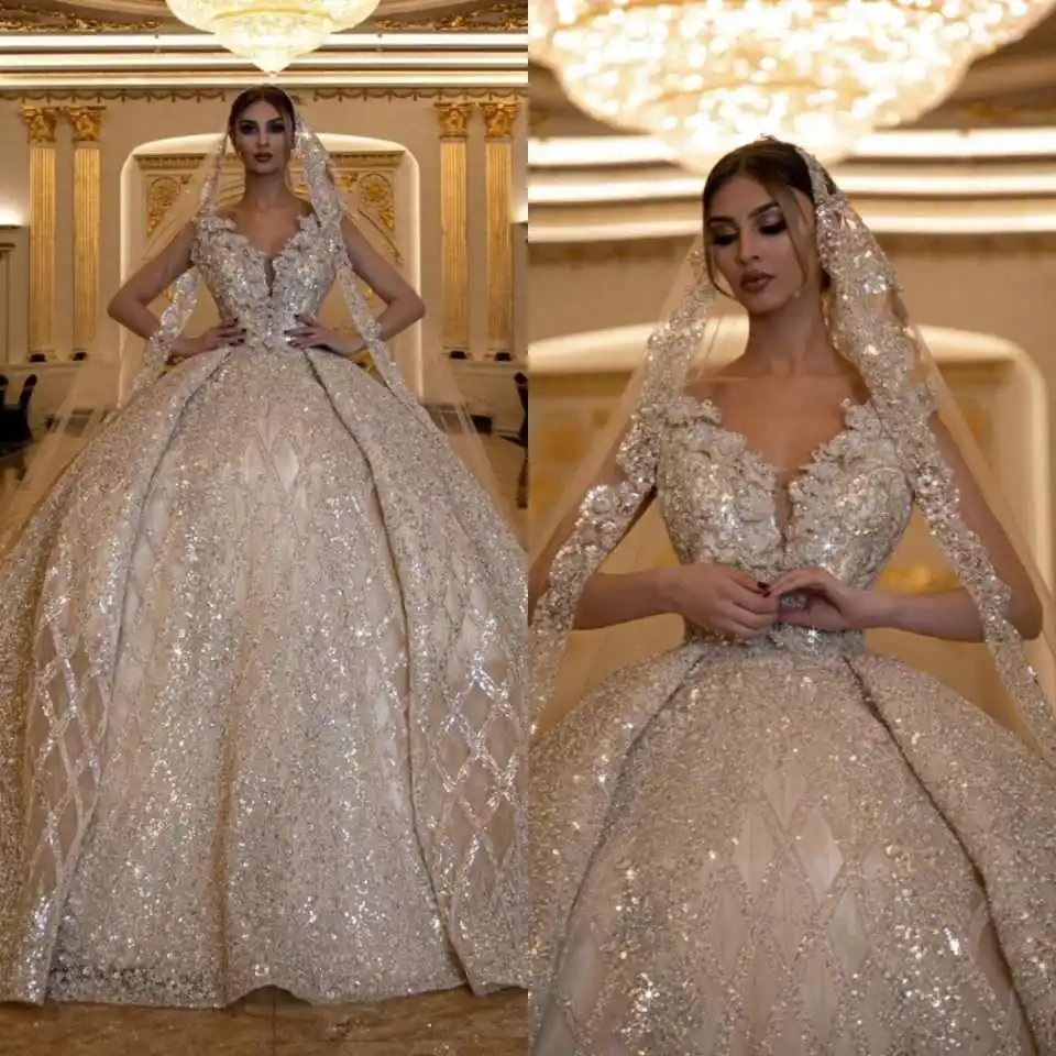 Luxurious V Neck Sequins Ball Gown Wedding Dress Fashion Beading Sleeveless Bridal Gowns Arabic Floor Length vestido de novia
Luxurious V Neck Sequins Ball Gown Wedding Dress Fashion Beading Sleeveless Bridal Gowns Arabic Floor Length vestido de novia