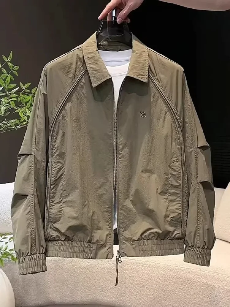 Мужская повседневная куртка 2025 года, осенняя новинка, стильный дизайн, воротник с вышивкой, пэчворк, универсальный, для отдыха, ветрозащитная, с эластичным подолом
Мужская повседневная куртка 2025 года, осенняя новинка, стильный дизайн, воротник с вышивкой, пэчворк, универсальный, для отдыха, ветрозащитная, с эластичным подолом