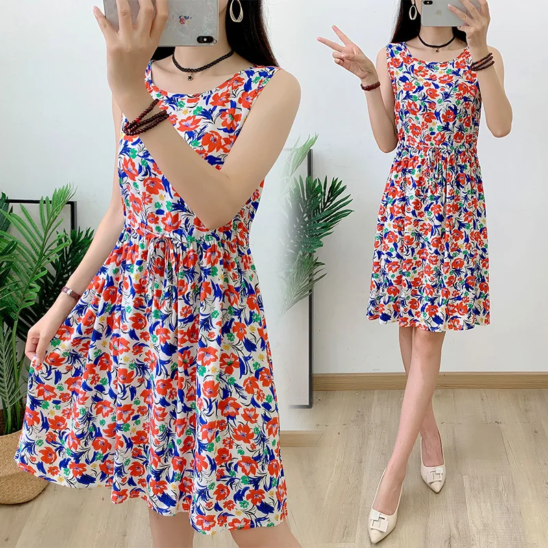 GG333 New floral cotton silk dress for women in summer V-neck mid-length lace-up waisted skirt with artificial cotton beach ski
GG333 New floral cotton silk dress for women in summer V-neck mid-length lace-up waisted skirt with artificial cotton beach ski