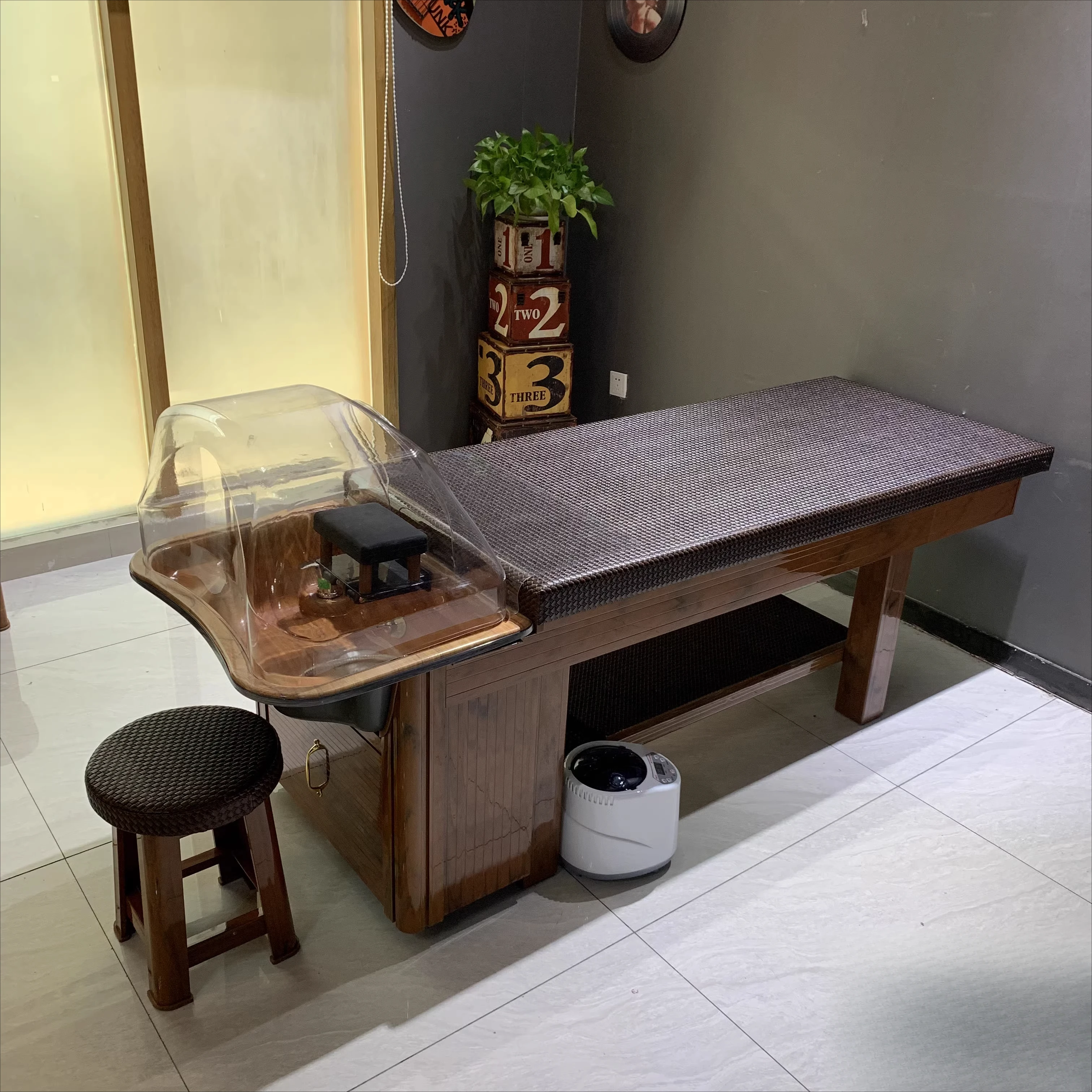 New Toudao Soup Shampoo Spa Thai Massage Bed Hair Beauty Massage Fumigation Flush Bed
New Toudao Soup Shampoo Spa Thai Massage Bed Hair Beauty Massage Fumigation Flush Bed