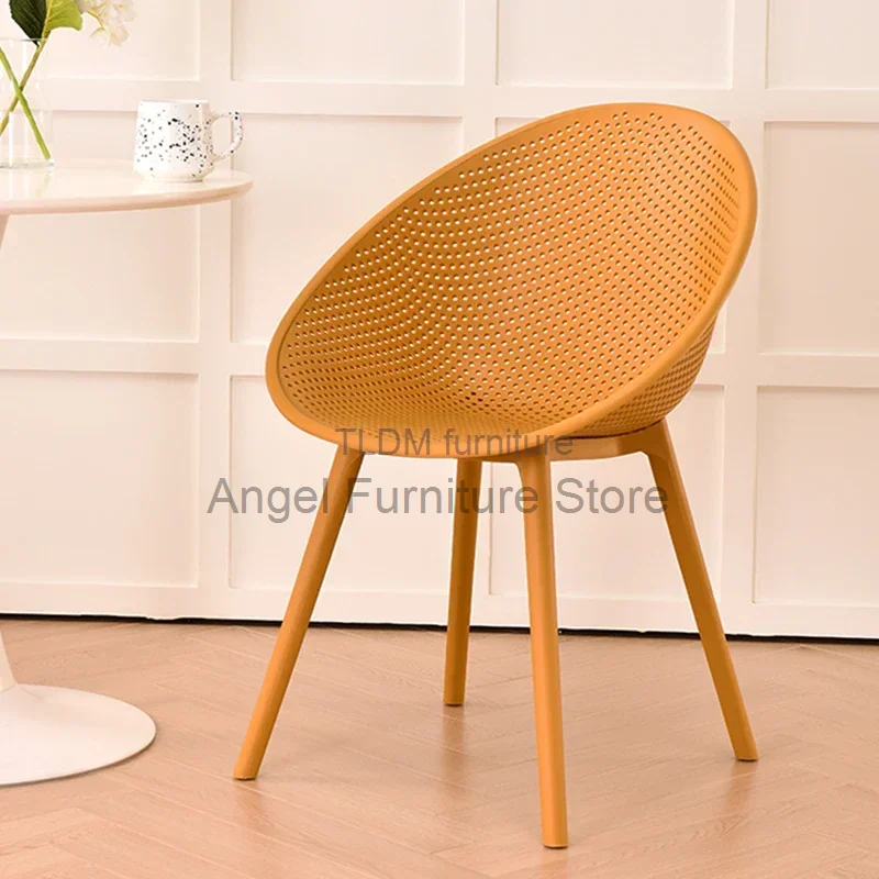 Designer Plastic Dining Chairs Unique Terrace Garden Balcony Dining Chairs Outdoor Minimalist Silla Comedor Home Furniture
Designer Plastic Dining Chairs Unique Terrace Garden Balcony Dining Chairs Outdoor Minimalist Silla Comedor Home Furniture