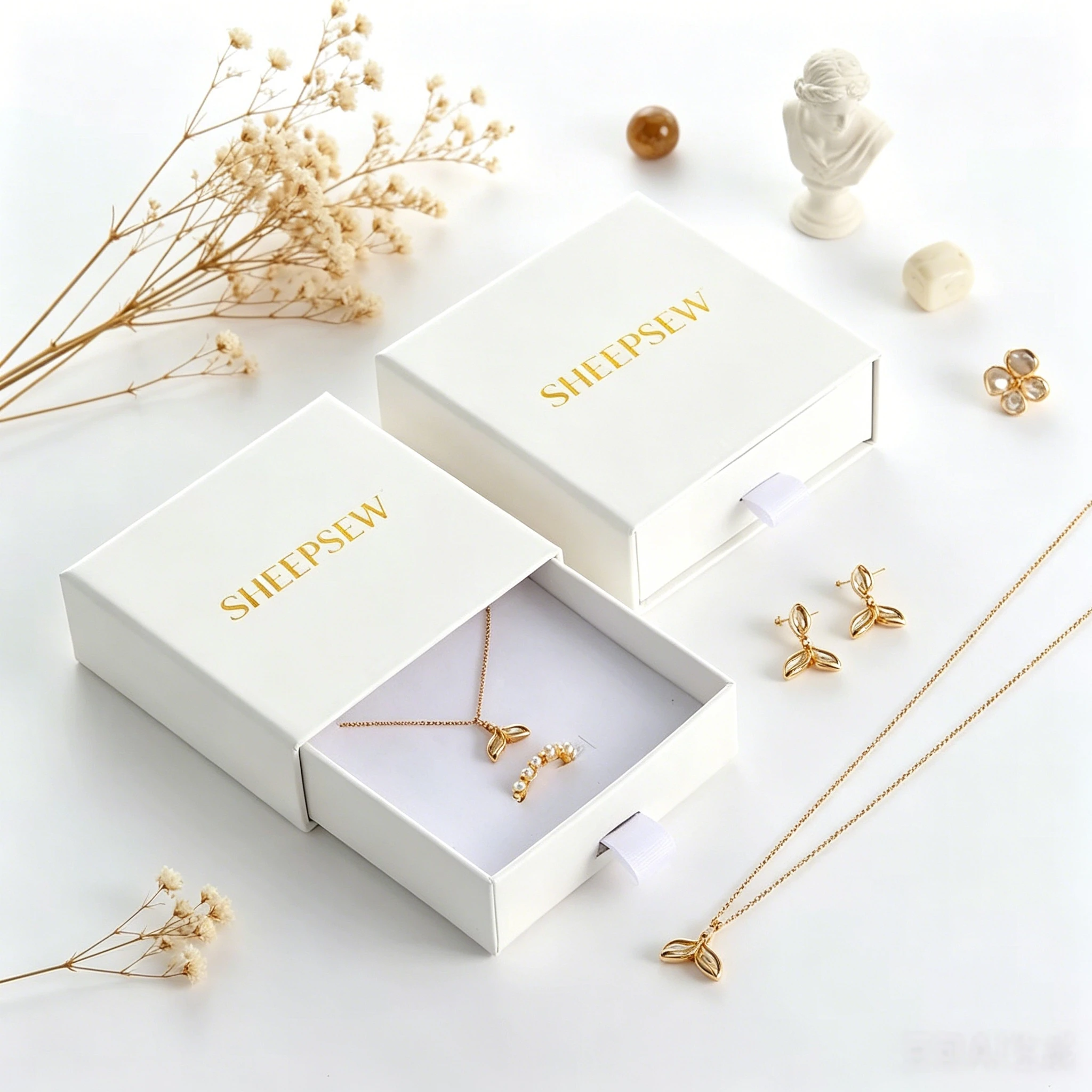 SheepSew Gold Logo White Paper Drawer Box Jewelry Storage Packaging
SheepSew Gold Logo White Paper Drawer Box Jewelry Storage Packaging