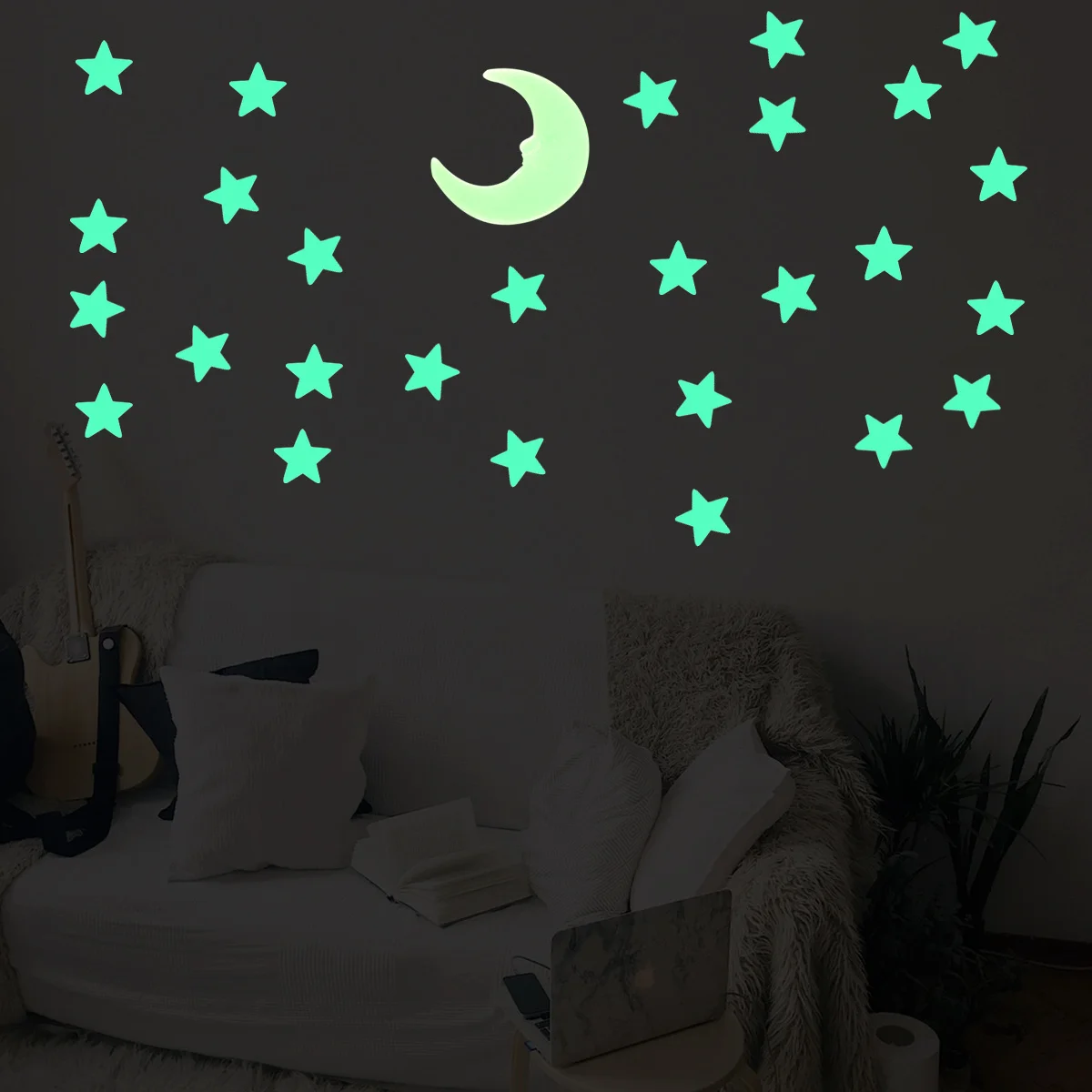 201Pcs Luminous Star Moon Wall Decals Glow Stickers Night Light Decoration Kids Room Bedroom Decor Luminous Wall Stickers
201Pcs Luminous Star Moon Wall Decals Glow Stickers Night Light Decoration Kids Room Bedroom Decor Luminous Wall Stickers