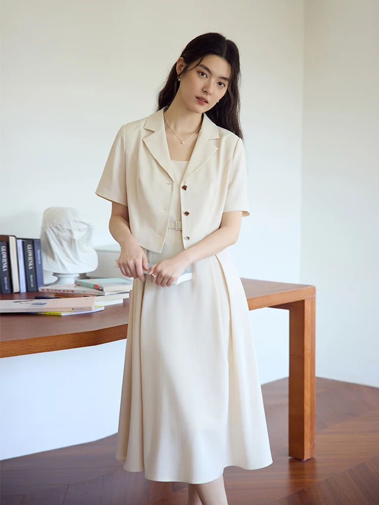DUSHU Commuting Simple Temperament Suit For Women 2024 Summer New Style Polo Collar Dress Coat Fashion Suit 24DS82074 24DS82075
DUSHU Commuting Simple Temperament Suit For Women 2024 Summer New Style Polo Collar Dress Coat Fashion Suit 24DS82074 24DS82075