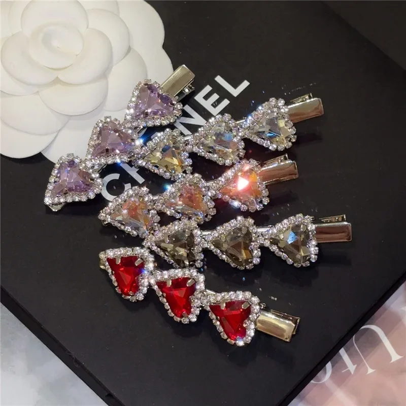Korean Hair Accessory Light Luxury Rhinestone Love Duckbill Clip Princess Style Side Bangs Ponytail
Korean Hair Accessory Light Luxury Rhinestone Love Duckbill Clip Princess Style Side Bangs Ponytail