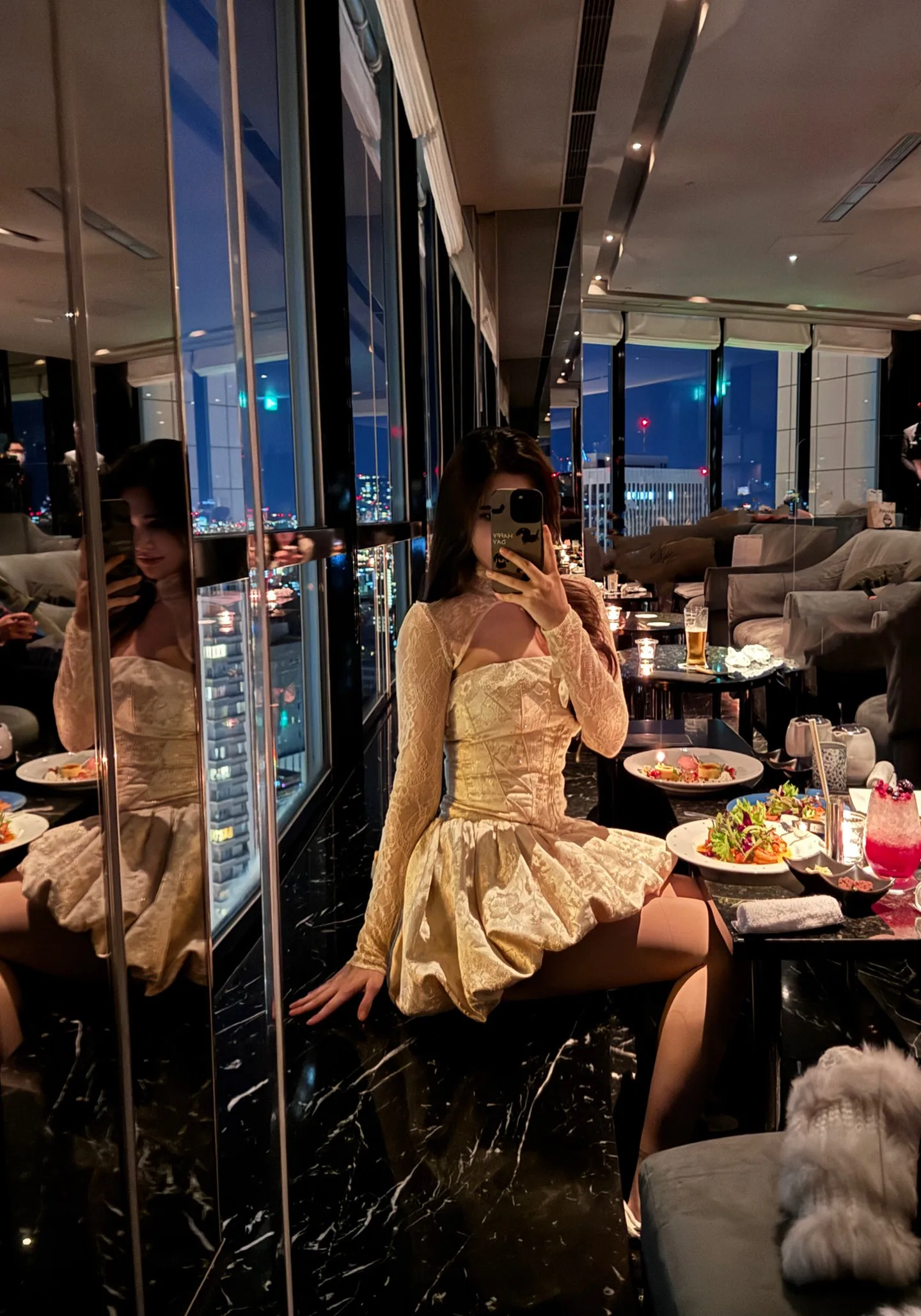 Women Lace Patchwork Shawl + Three-dimensional Jacquard Waist Cinching Sexy Mini Ball Gown Event Dress
Women Lace Patchwork Shawl + Three-dimensional Jacquard Waist Cinching Sexy Mini Ball Gown Event Dress