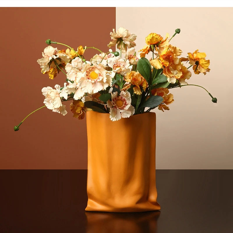 Ceramic Vase room cabinet arrangement model soft decorations
Ceramic Vase room cabinet arrangement model soft decorations