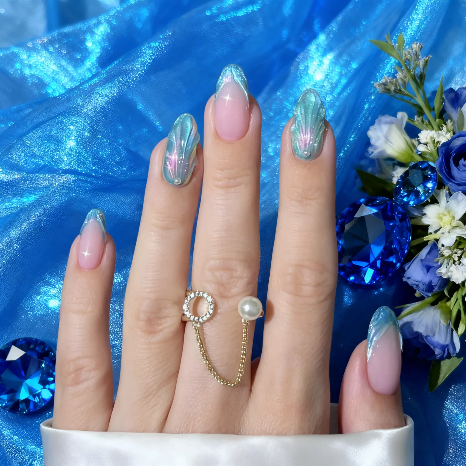 24Pcs Shiny Blue Press on Nails with 3D Shell Water Ripple Short Fake Nails Art Detachable Finished Cat Eye False Nail Tip
24Pcs Shiny Blue Press on Nails with 3D Shell Water Ripple Short Fake Nails Art Detachable Finished Cat Eye False Nail Tip