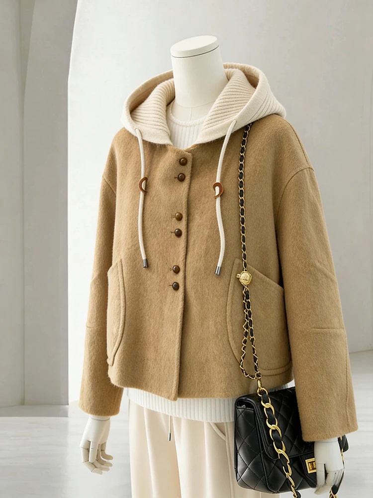 Fashionable Knitted Woolen Coat with Hat for Women Warm Autumn Winter New Style College Style Short Outerwear Coat
Fashionable Knitted Woolen Coat with Hat for Women Warm Autumn Winter New Style College Style Short Outerwear Coat