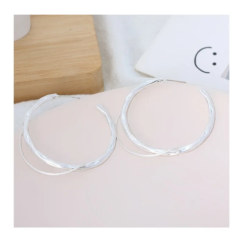 Popular Earrings Fashion Brushed Earrings High Quality Temperament Jewelry Women's Earrings
Popular Earrings Fashion Brushed Earrings High Quality Temperament Jewelry Women's Earrings