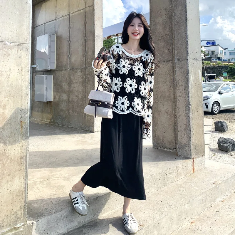 Корейский стиль, футболка с длинными рукавами и принтом + повседневное однотонное платье-бретелька, осень 2022, новый элегантный милый комплект из двух предметов
Корейский стиль, футболка с длинными рукавами и принтом + повседневное однотонное платье-бретелька, осень 2022, новый элегантный милый комплект из двух предметов