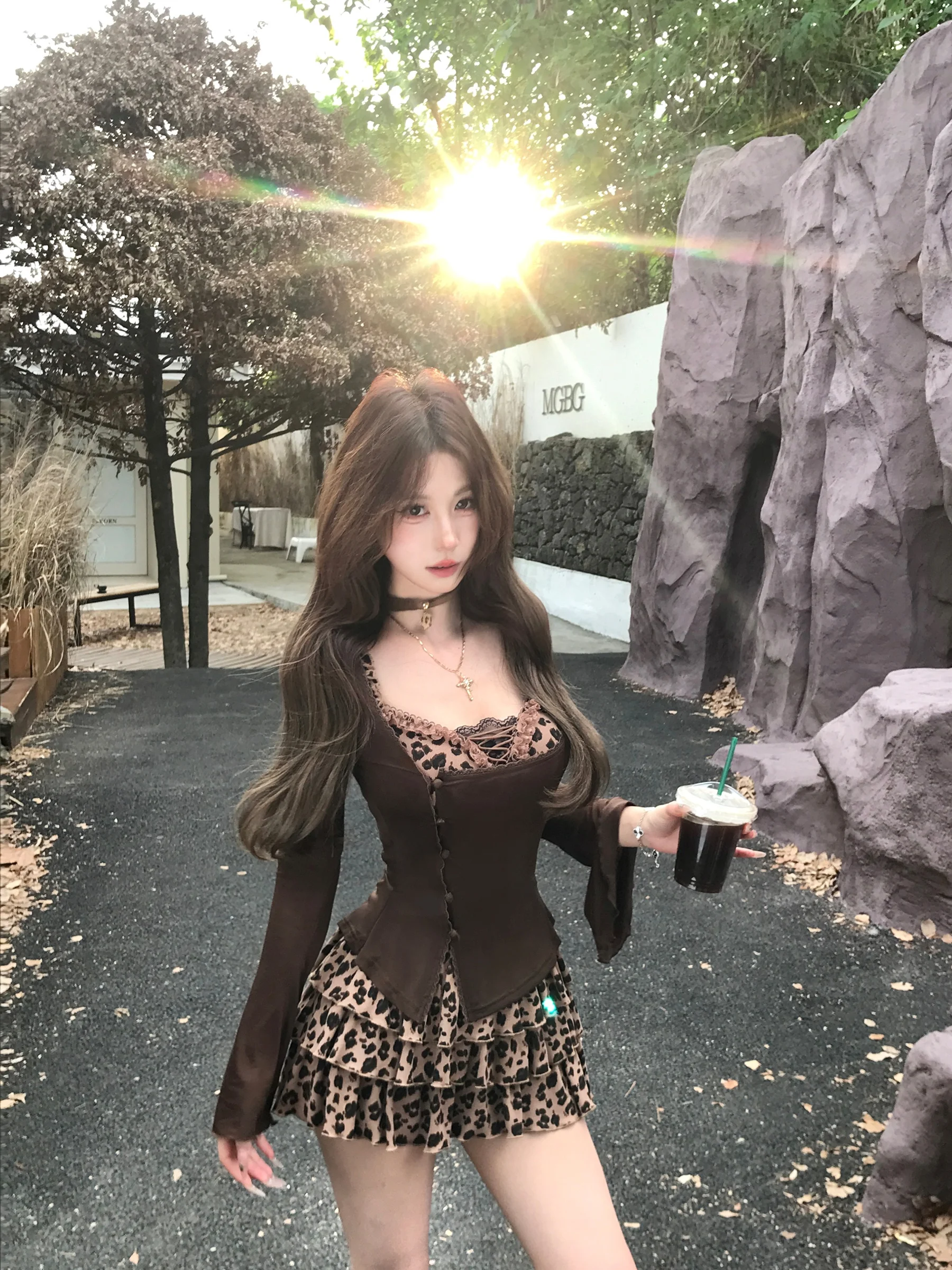 Юбка Mejiu Honey Nine Lace, сексуальная, с леопардовым принтом, длинная, облегающая, женская, осенняя коллекция, из смесового полиэстера
Юбка Mejiu Honey Nine Lace, сексуальная, с леопардовым принтом, длинная, облегающая, женская, осенняя коллекция, из смесового полиэстера