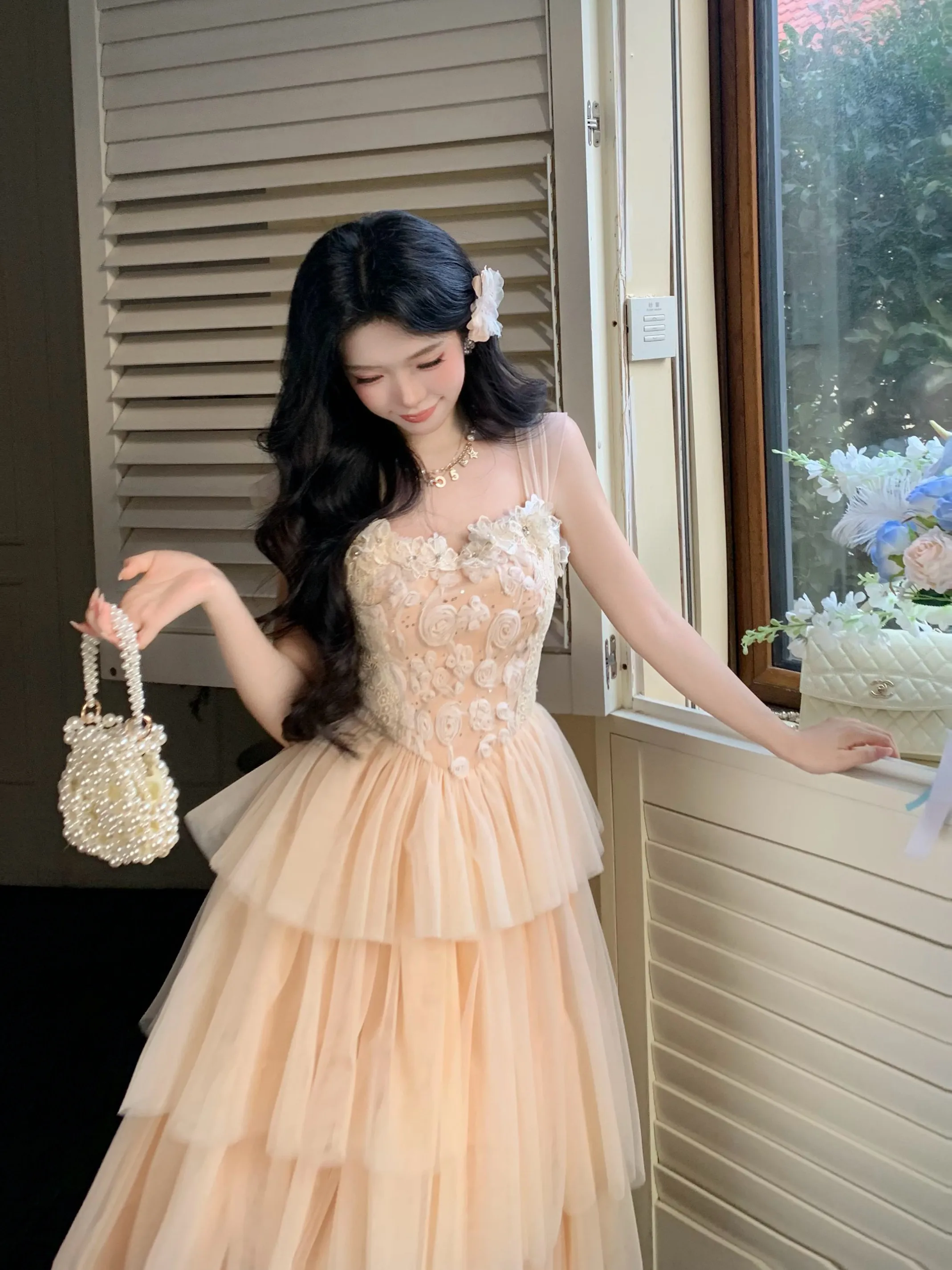 Dreamy Fairy Tale Style off Shoulder Long Tulle Skirt High Waist Wedding Dress Women's Fashion Spring Summer Autumn New Arrival
Dreamy Fairy Tale Style off Shoulder Long Tulle Skirt High Waist Wedding Dress Women's Fashion Spring Summer Autumn New Arrival
